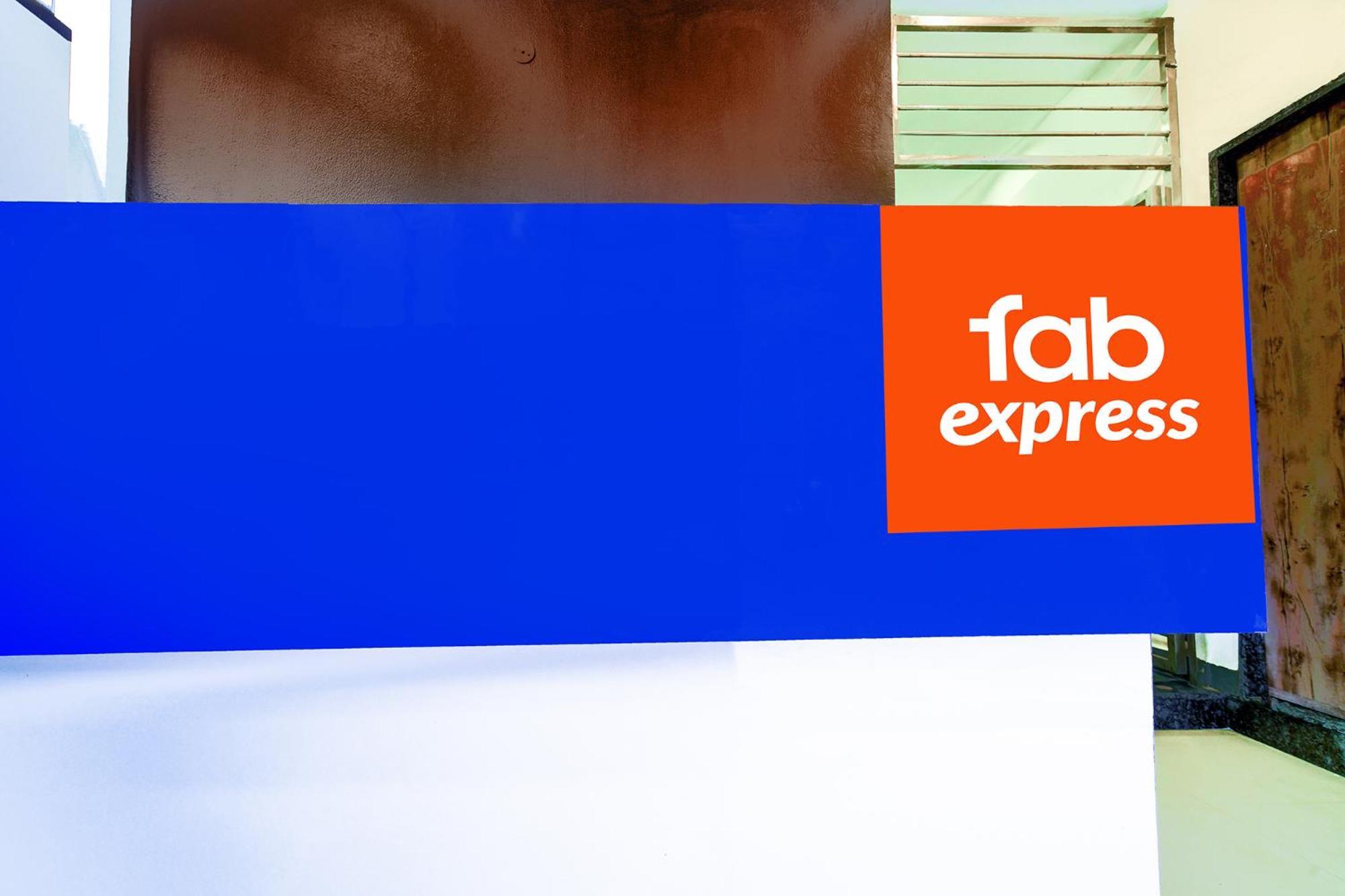 Fabexpress Ritik Hotel